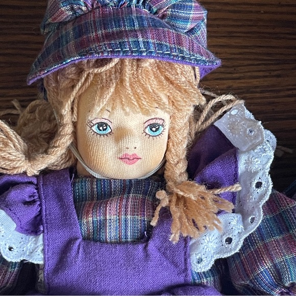 Vintage. The Twins Dolly - Picture 4 of 6